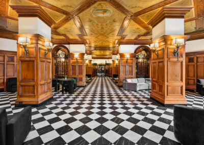 The Deco on Lake Shore Drive in Chicago, IL